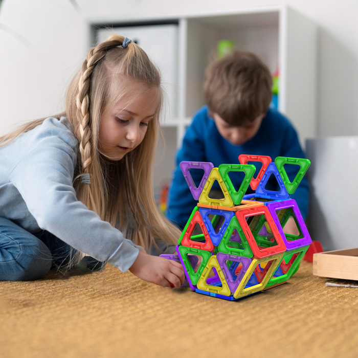 Desire Deluxe - Magnetic Building Blocks 30pc Construction Set for Kids Game STEM Creativity Educational Magnets Toy